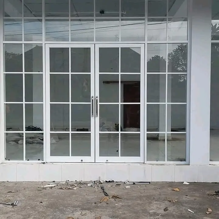 KUSEN. PINTU. JENDELA ALUMINIUM kamar