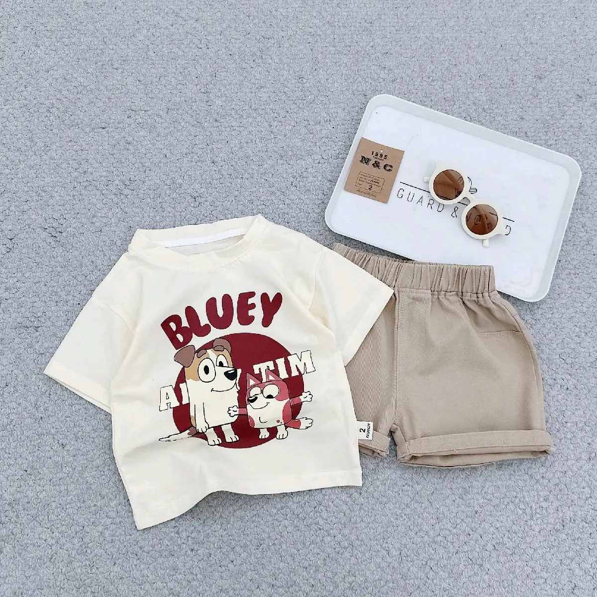 Bộ Cún Blu áo cotton đẹp quần kakai mềm mại cho bé từ 8-25ky