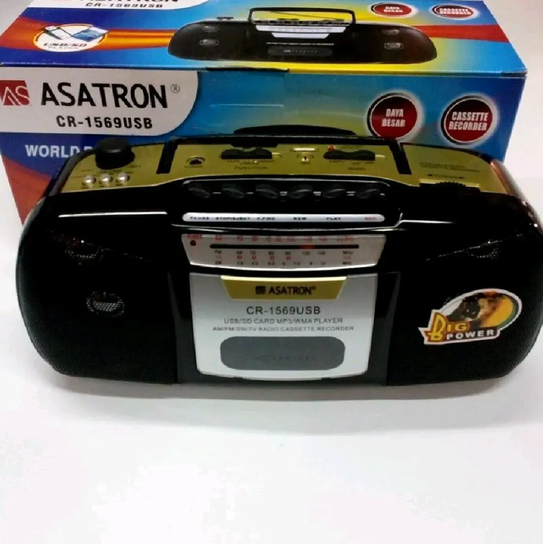 Radio Kaset Asatron CR-1569 USB AM-FM RECORDER  Dapat memutar kaset pita (jaman dulu) MemutarLagu MP3 via USB/SD Card Radio AM/FM/SW 4 band radio Built in condensor microphone (bisa rekam/record)  Power: AC: 220 V/50 HZ DC: 6V/ UM-1x4 (belum termasuk bate