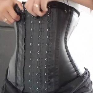 Protector corporal deportivo ajustable de 4 botones, cinturón deportivo negro de alta elasticidad, faja modeladora Columbia para mujeres de cuatro estaciones, adecuado para deportes diarios.