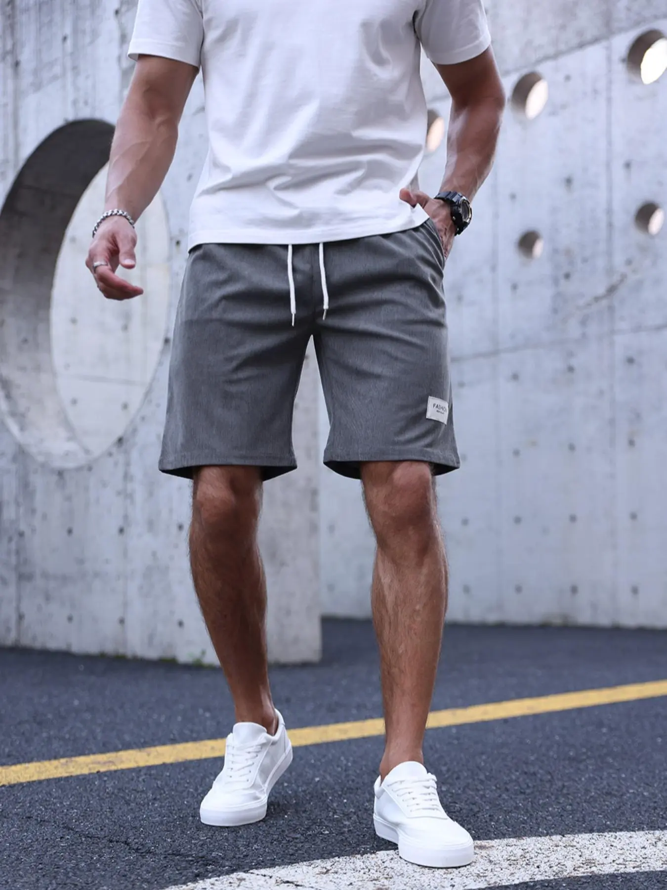 Men's Solid Color Corduroy Patched Design Drawstring Waist Shorts, Casual Comfy Breathable Shorts for Running Gym Workout Fishing, Men's Bottoms for All Seasons