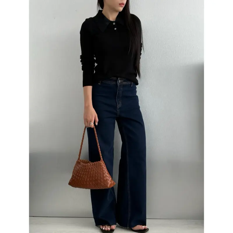 ￼Quần jean NẤM SHINI. jean nữ  1m55 KHÔNG RÚT  ống suông cắt lai dập chỉ vàng gold 99cm