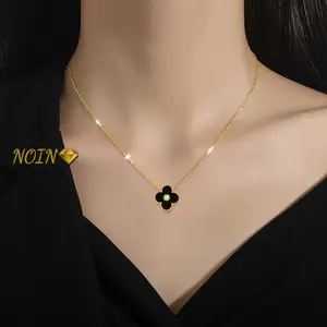 Kalung Titanium Wanita Rantai Clover Hitam Mata Warna Gold Anti Karat dan Luntur Selamanya
