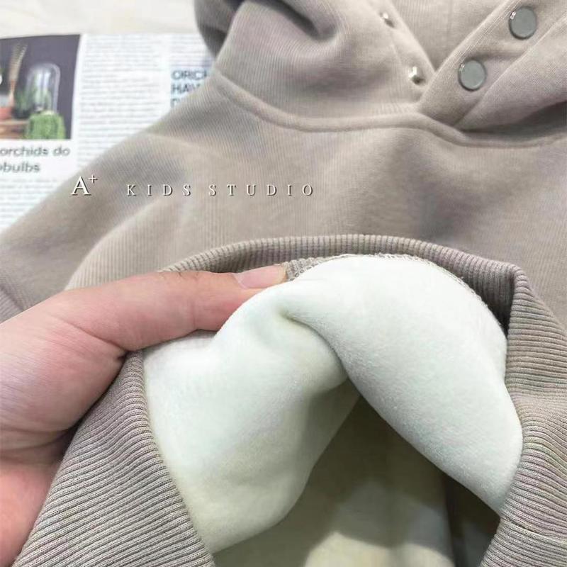 Product Introduction of Áo Hoodie Nhung, Quần Áo Bé Trai Và Bé Gái, Hàng Mới Về, Lông Cừu Một Lớp, Phong Cách Hàn Quốc, Thường Ngày Và Dáng Rộng Vừa Vặn, Thích Hợp Cho Trẻ Em 11