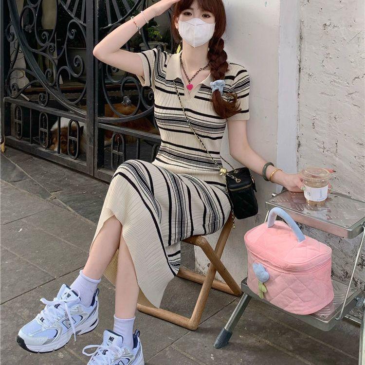 Váy Dệt Kim, Cổ Polo Sọc Hàn Quốc, Dành Cho Nữ, Dài Qua Đầu Gối, Mỏng Và Thanh Lịch, Hàng Mới Về Mùa Hè 2024, Váy Dài Trung Bình 7