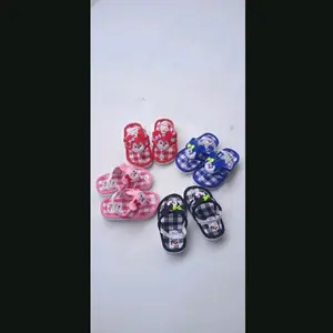 SANDAL BABY ENCIT SANDAL ANAK BUNYI CIT-CIT/SANDAL BABY MOTIF KOTAK BONEKA TERBARU LUCU-LUCU SIZE 21-25