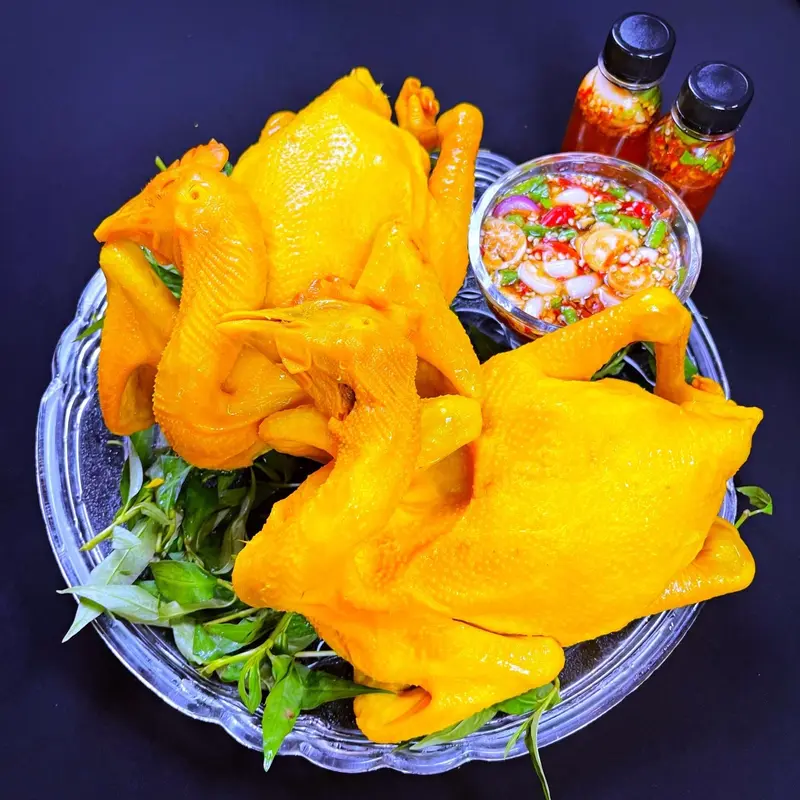 (Chỉ ship miền Nam) Combo 2 con gà ri ủ muối Wongnai để cúng đủ đầu chân kèm mắm tắc Thái Lan (ko nấu lại) 0