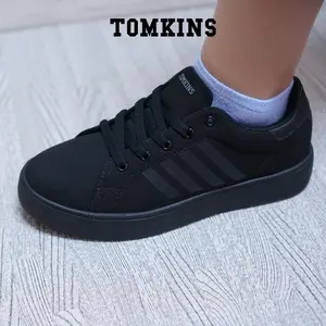 TOMKINS Crayon -  Hitam Sepatu Sekolah Wanita Sneakers Casual Shoes