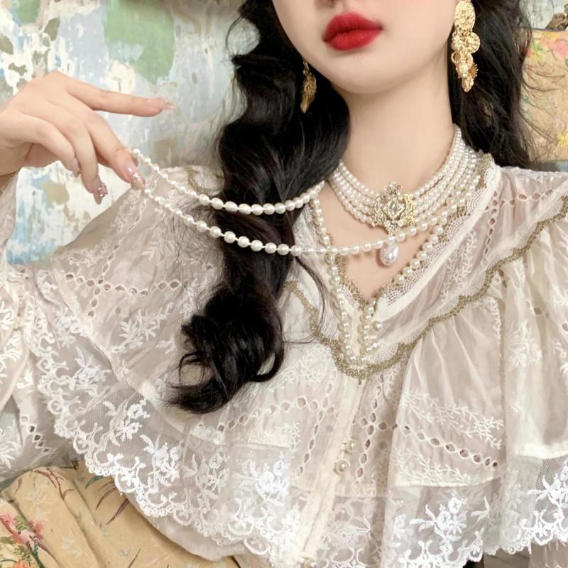 Product Introduction of [55% Repurchase Rate] 2025 French Pure Desire Hollow-out Lace Tops Women's Summer Design Sense Slim Fit Hot Girl Inner Wear High Waist Short 7