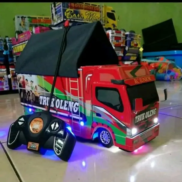 PROMO MURAH MINIATUR TRUK PAKE REMOT CONTROL BATRE MAINAN ANAK KEREN PALING DI CARI MINIATUR TRUK OLENG FARIASI FULL LAMPU BONUS TERPAL.MAINAN ANAK LAKI LAKI DAN PEREMPUAN CAS.MINIATUR TRUK OLENG KAYU.MINIATUR TRUK OLENG Pendidikan Cowok Bus Asli