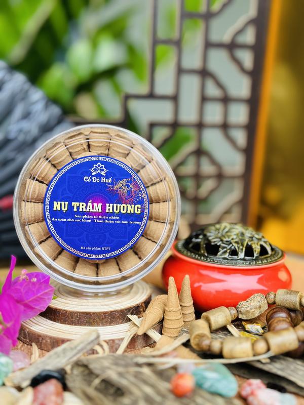 Combo 1 Hộp  Nụ Trầm và 1 Lư Xông Gốm Shop Cố Đô Huế, Nụ Trầm Sạch Giá Tận Xưởng Hộp 38 Nụ, Xông Nhà, Thưởng Thức và Thờ Cúng Dầu Thơm Phòng nhang  xông tinh 7