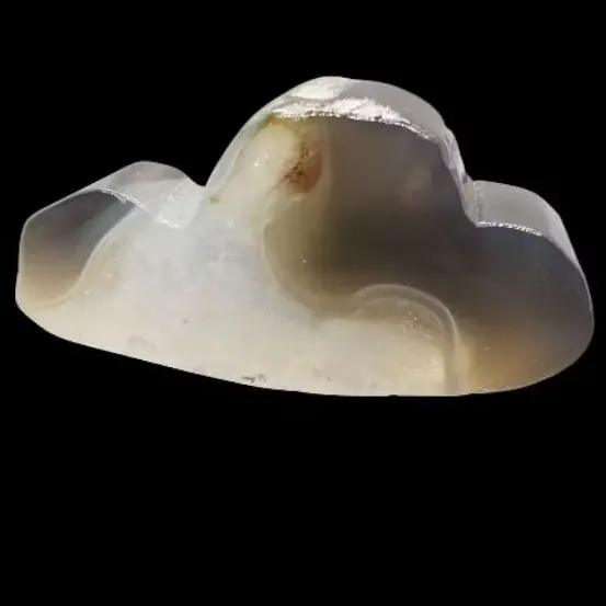 Agate polished crafted cloud shape crystal