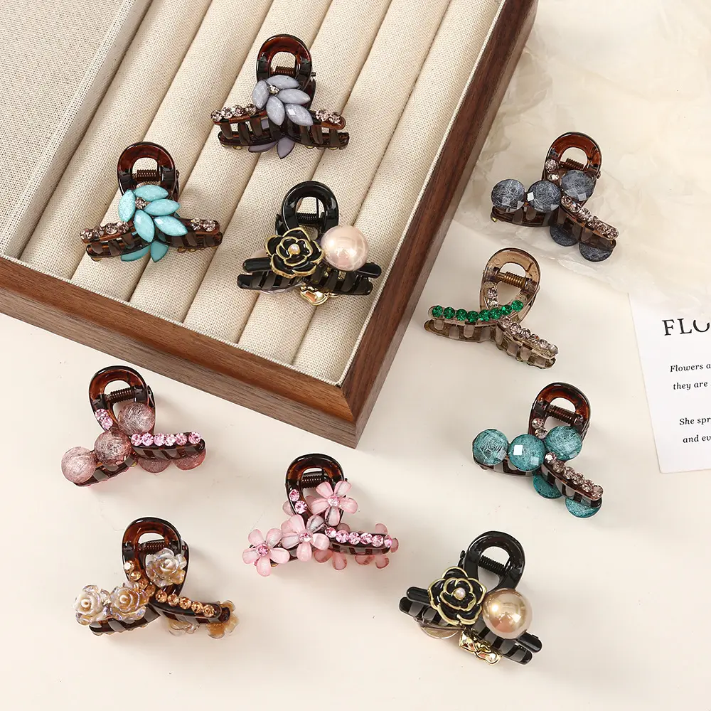 New exquisite three flower hair clip, small fresh leaf shark clip