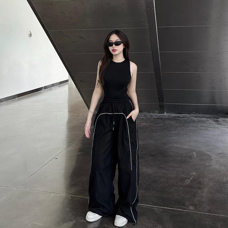 Quần Ống Suông Kaki Mềm Line Phản Quang MDQ05 Nữ Pants 2