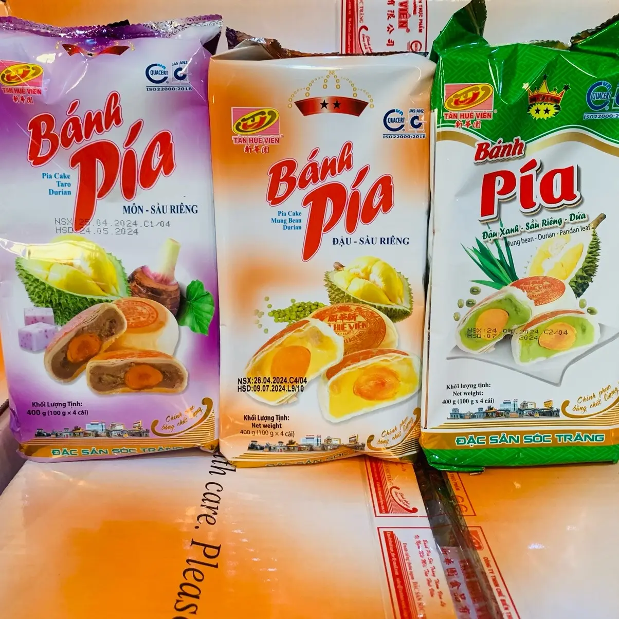 Pía 2* Tân Huê Viên ( 2* đậu xanh sầu riêng trứng muối, 2* môn sầu riêng trứng muối, 2* dứa sầu riêng trứng muối Tân Huê Viên (400g)) (vị tuỳ chọn) Food Ăn Vặt