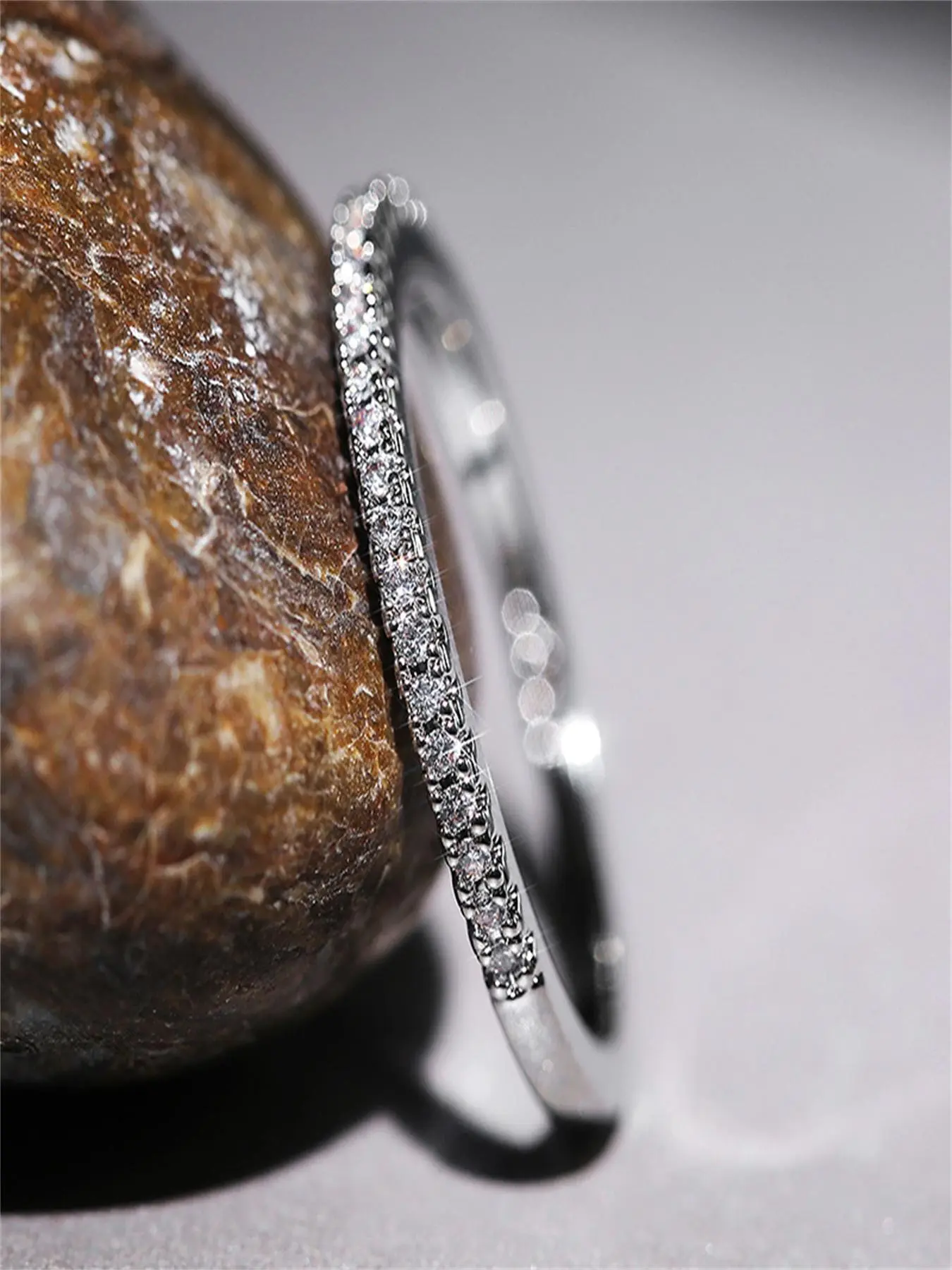 Women's Elegant Rhinestone Decorated Ring, Exquisite Trendy Ring for Wedding Engagement Party, Fashionable Jewelry for Women As Gift