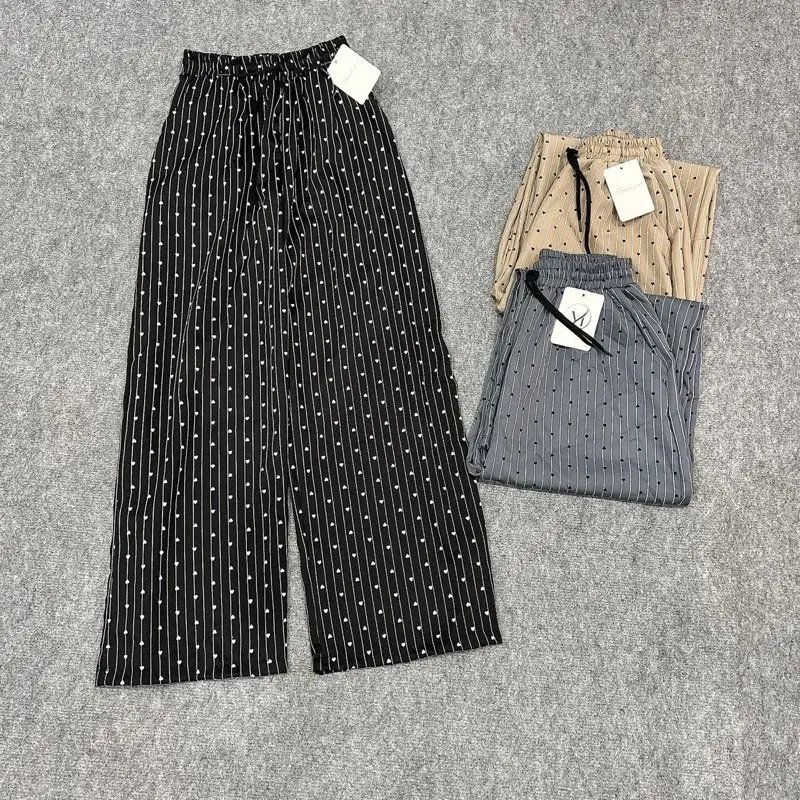 Quần dài ống rộng kaki lụa in tim nhỏ phối sọc lưng chun mát mẻ unisex nam nữ 7