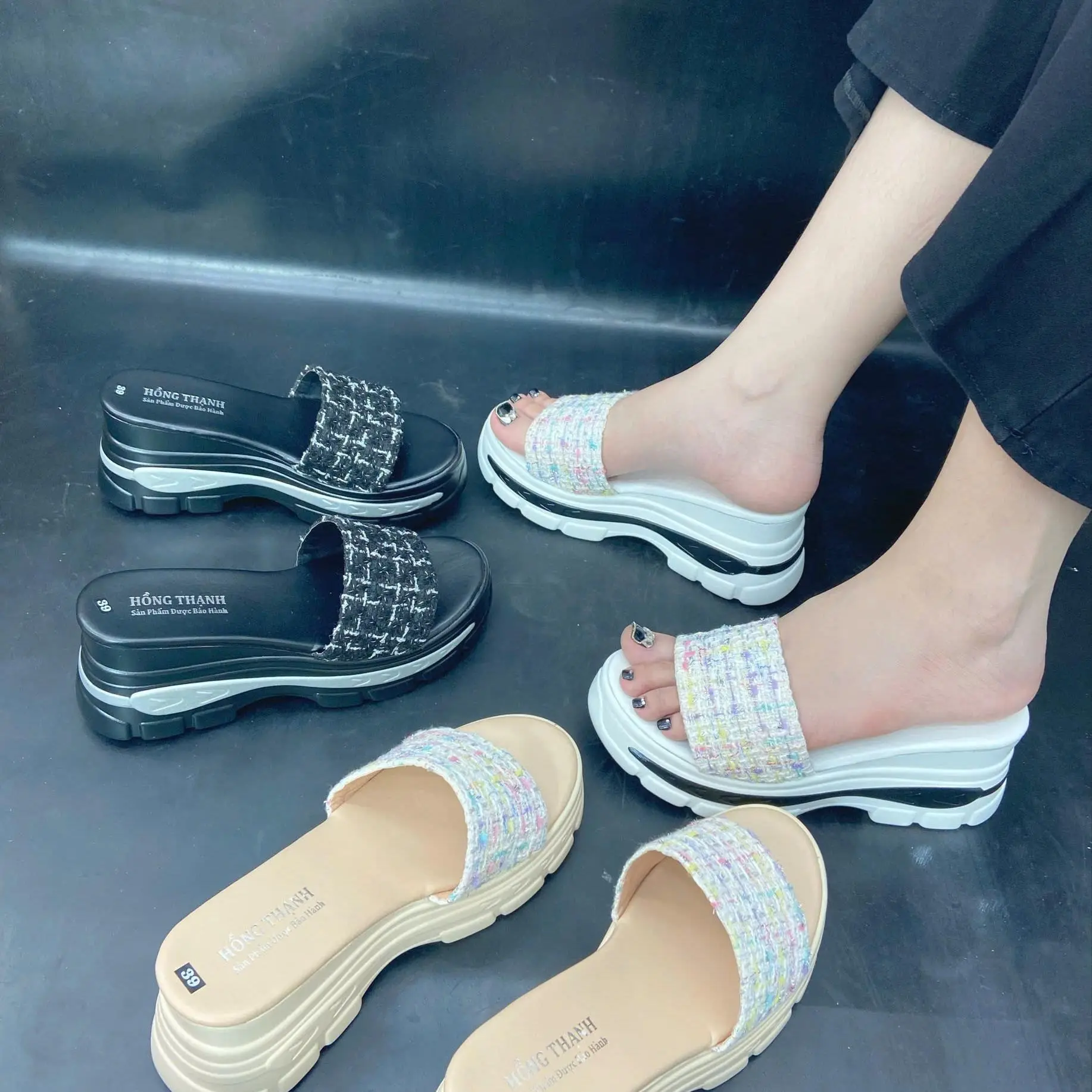 Dép Pu quai kim tuyến 7 cm 5 màu siêu xinh nhẹ dễ phối đồ.