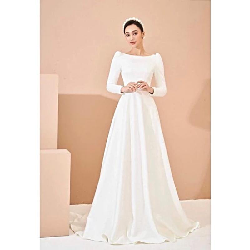 váy cưới trắng xoè dài, tay dài đính cúc vải kín đáo sang trọng Đám cưới Cổ thuyền Thanh lịch Đầm dài 3