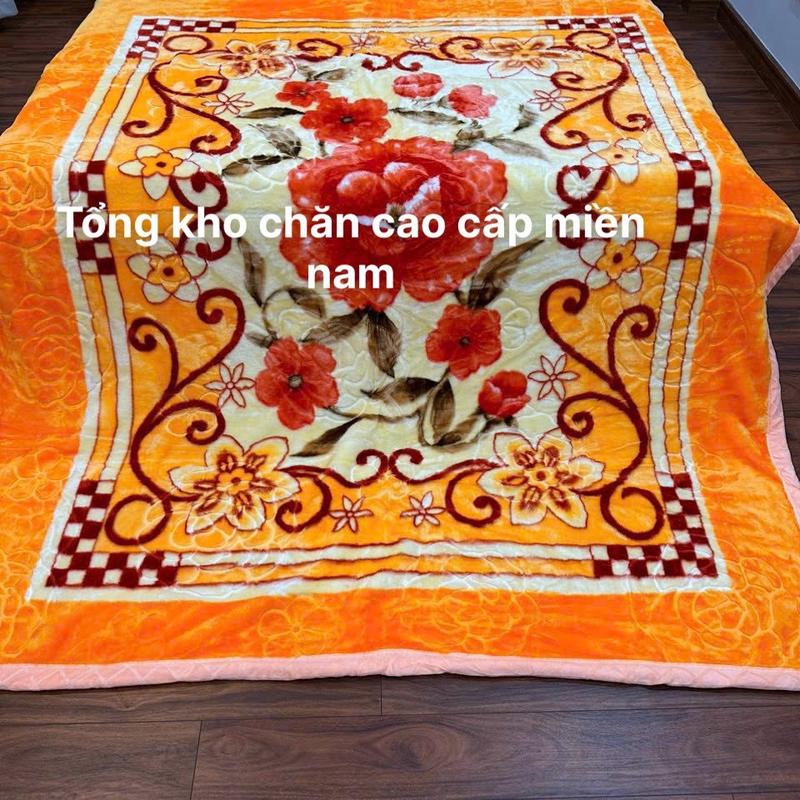 Chăn nhung tuyết 2 mặt loại dày 4 kg 1,8m x2.2 m( nặng thực tế 2,9-3kg)