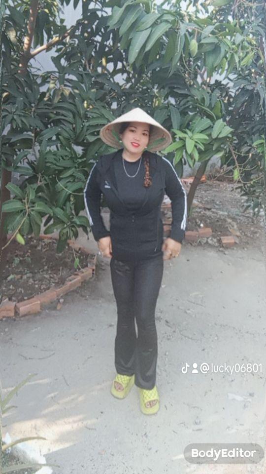 Product Introduction of quần legging ống loe co giãn 4chieu thoải mái hách dáng. đặt biệt chị em nào có chiều cao khiêm tốn có thể mang dép cao mặc quần này sẽ hách dáng cao trông thấy bất ngờ.quan mặc phù hợp trong mọi hoàn cảnh đi làm đi chơi  đi học vv 6