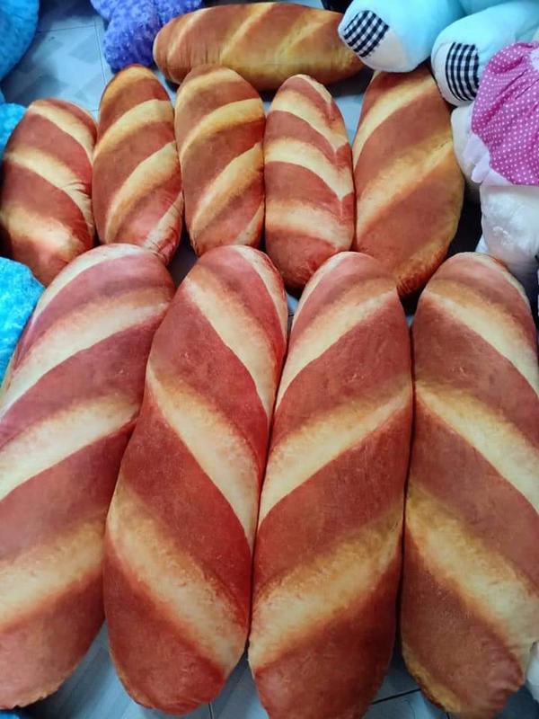 Gấu Bông Gối Ôm Hình Bánh Mì - Thú Nhồi Bông - Thú Bông