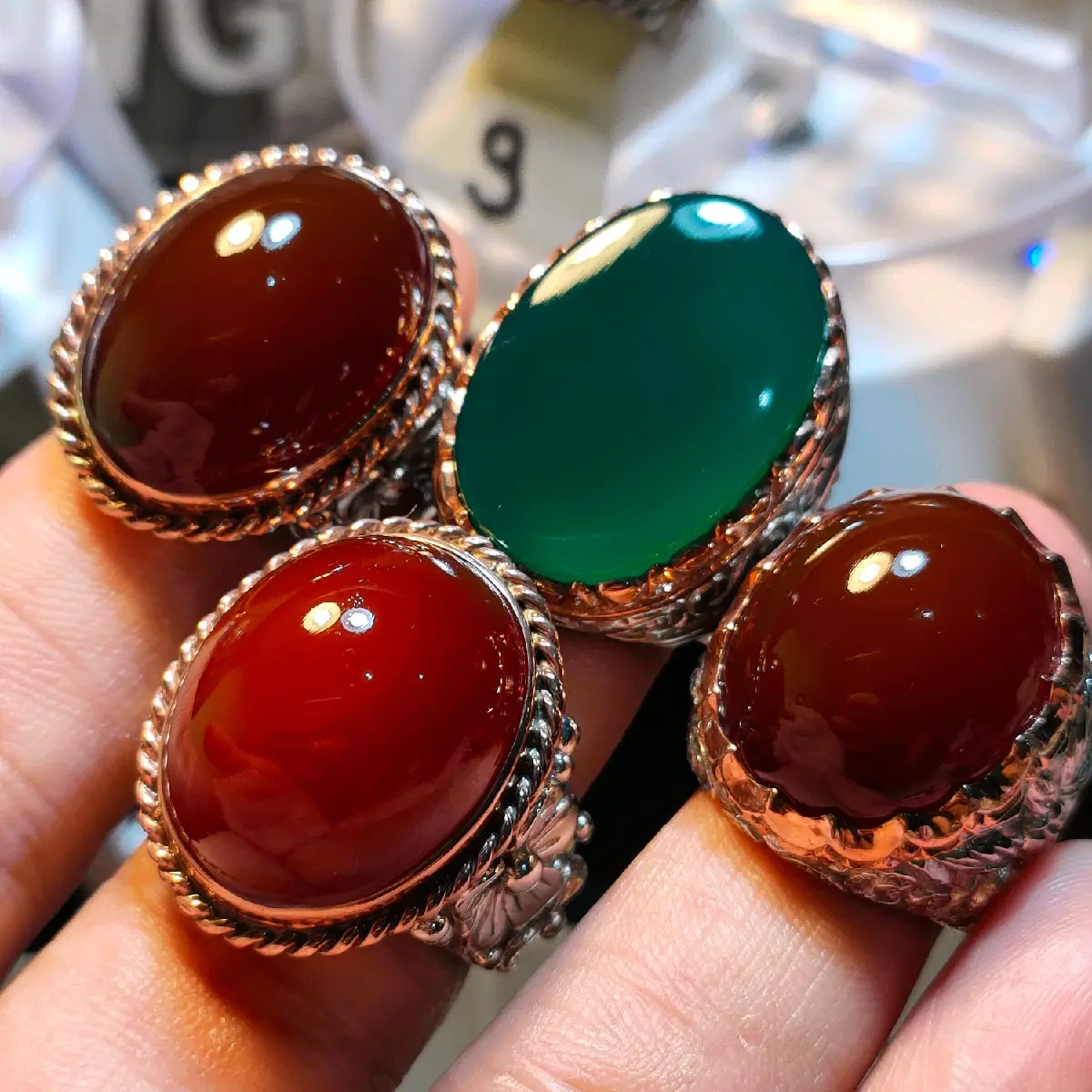 Cek out batu Cincin