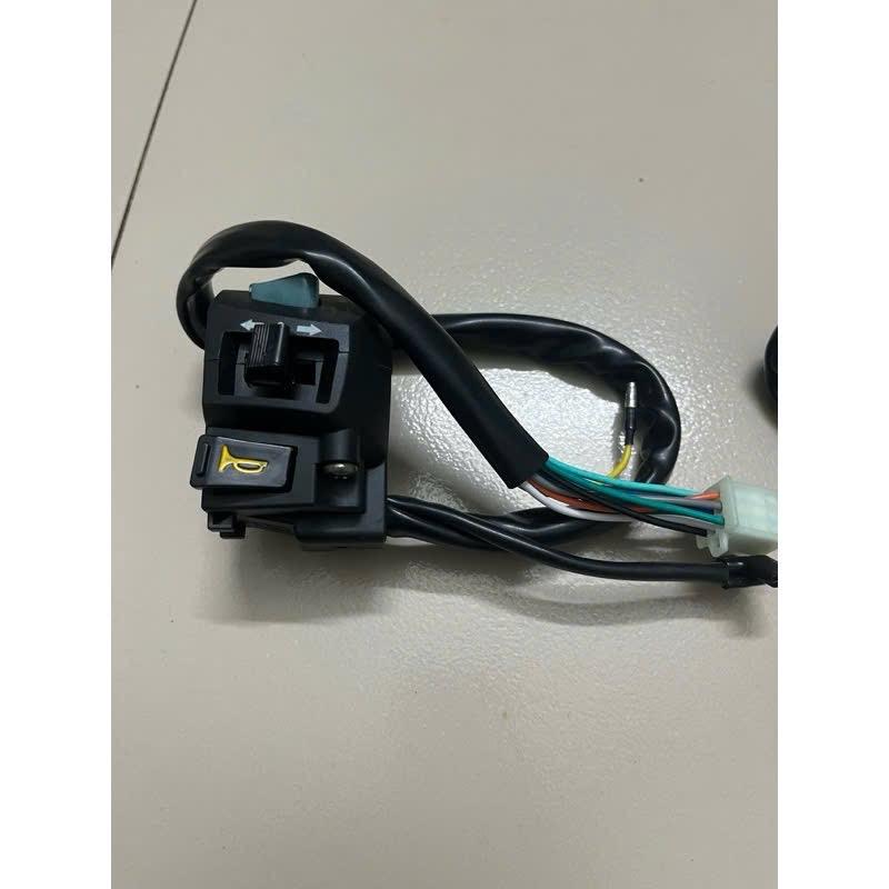Cùm công tắc FZ v2 gắn xe điện 1 cặp phụ tùng xe điện 2