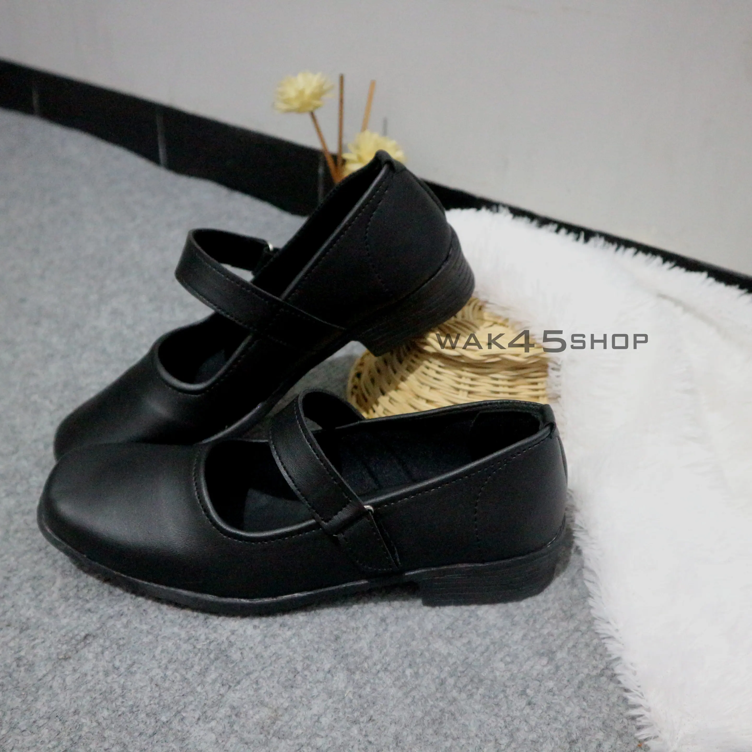 Sepatu Pantofel Wanita Hitam Hak 3 Cm Cewek Sekolah Kantor Paskibraka Paskib Paskibra A01ss Heels Shoes Hak Pendek (1-3 cm) Hak Pendek (1-3 cm)