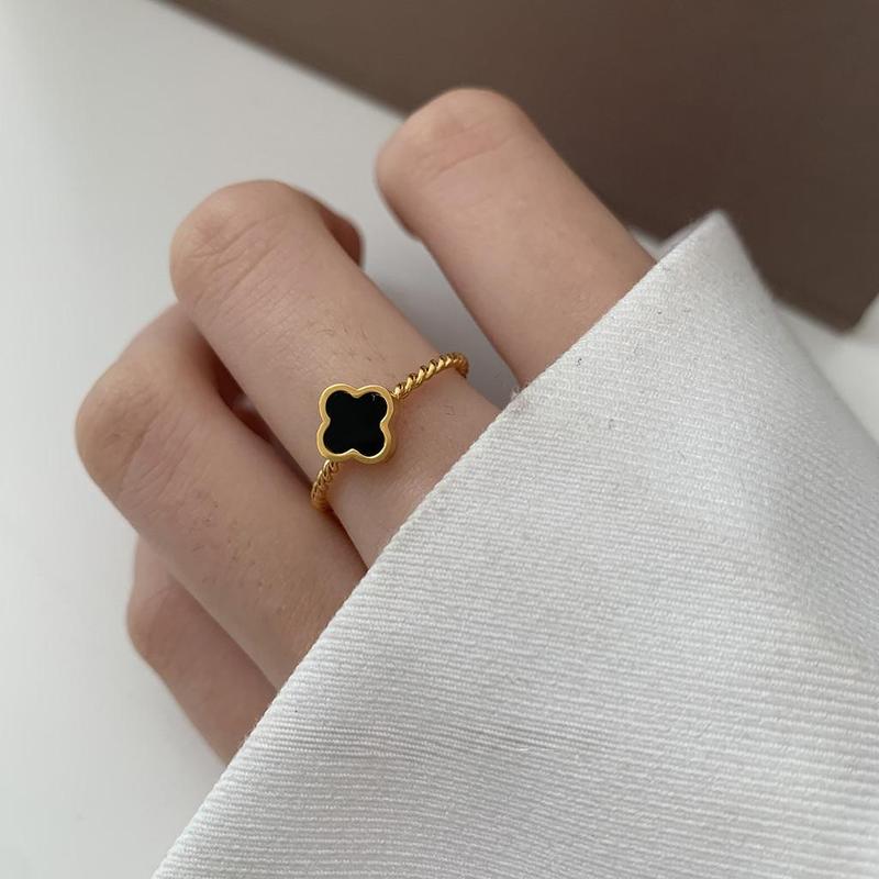Nhẫn Cỏ Bốn Lá, Thép Titan Mạ Vàng 18k, Dành Cho Nữ, Không Gỉ Và Không Phai Màu Women 2