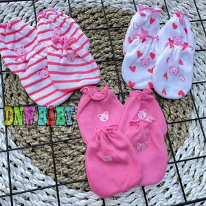 3 Pcs Sarung Tangan 3 Pasang Sarung Kaki Newborn PINK Sablon bayi
