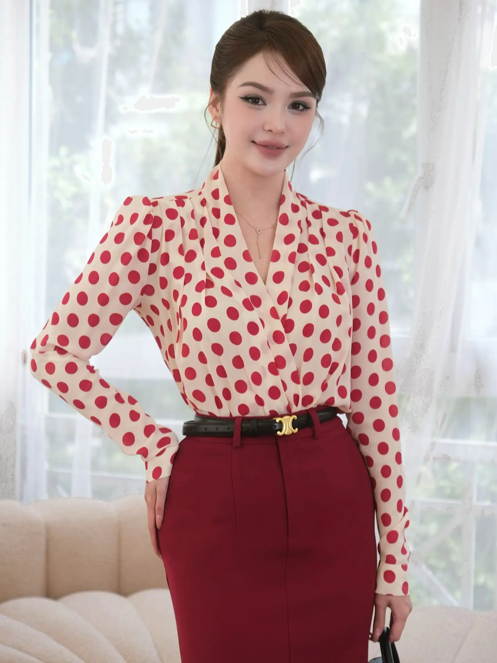 Set Công Sở Nữ CHARLLOT Đỏ Mận Chấm Bi CL