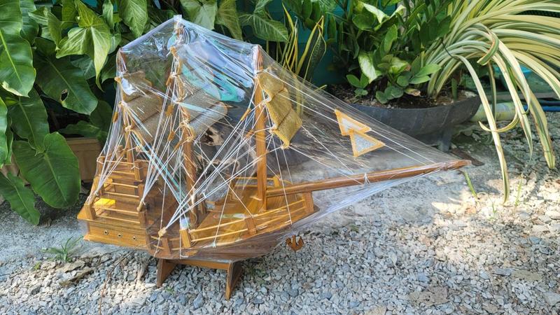 Product Introduction of เรือสำเภาทอง ทำจากไม้สักลงสีเงาขนาดไซส์​A,B,Cรายละเอียด​ข้างล่างคะ 10