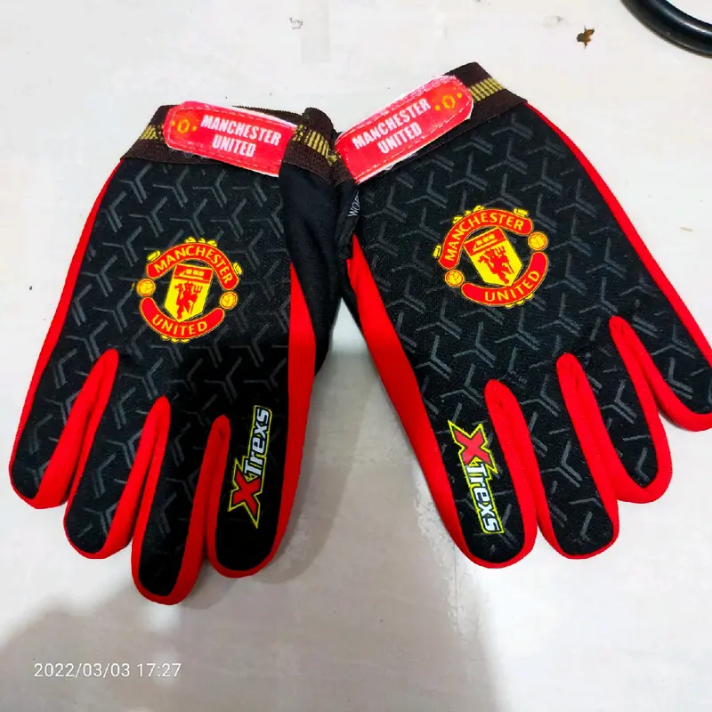 Sarung Tangan Kiper anak usia 7-12 tahun 0