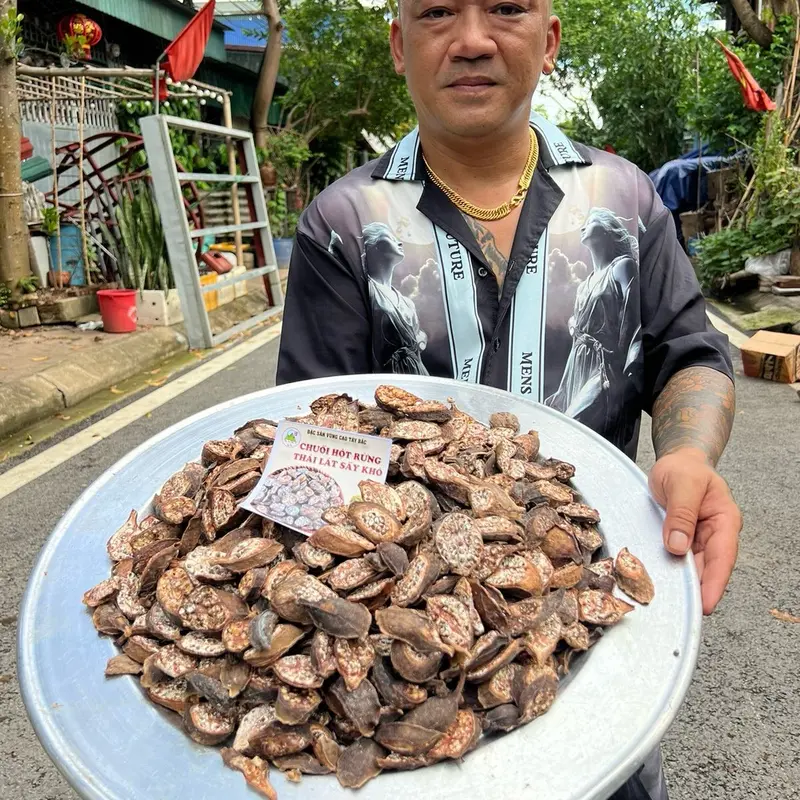 1 KG CHUỐI HỘT RỪNG CẢ VỎ THÁI LÁT KÈM LA HÁN QUẢ NGÂM TRÒN VỊ 1