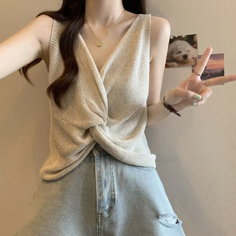 Áo Yếm Dệt Kim, Gió Thuần Khiết Thiết Kế khoét Lưng, Dành Cho Nữ, Hàng Mới Về Mùa Hè, Thiết Kế Đẹp, Không Tay Xoắn Độc Đáo Áo Nhỏ Top Women