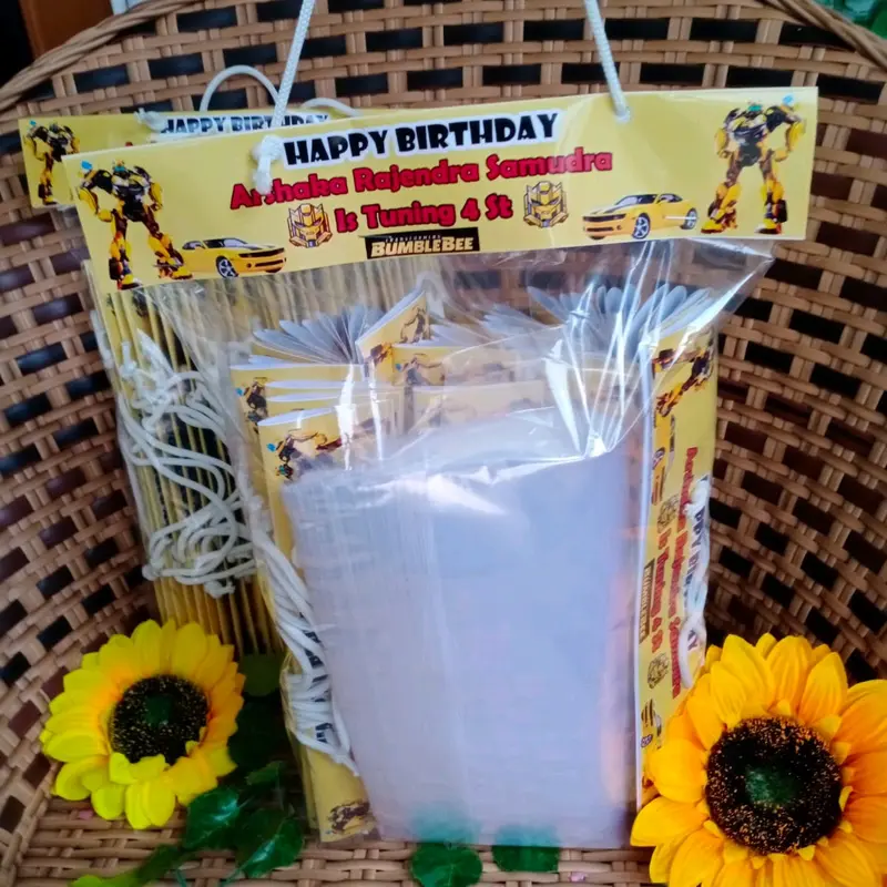 Tas plastik bingkisan ultah isi 50 pcs (PAKET TAS & UNDANGAN )+DESAIN FOTO ukuran 20x40cm plastik ultah custom/plastik ultah souvenir/Undangan ultah/kartu ultah custom 2