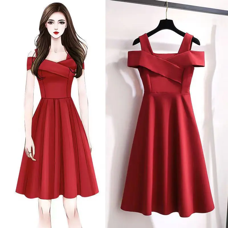 Váy tay loe hoa nhí - Cổ điển pha hiện đại