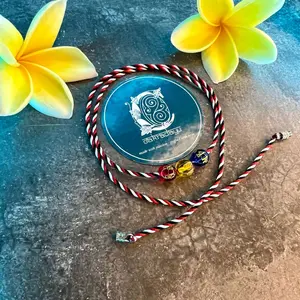 Kalung Tridatu Aura Rejeki Tiga Kristal Khas Bali Asli