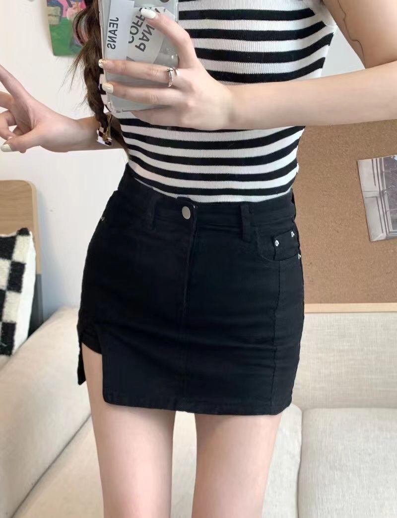 Product Introduction of Stretch Korean Style Denim Skirt Women's High Waist Anti-Exposure A- line Miniskirt and Divided Skirt Split Hip Skirt Summer 5