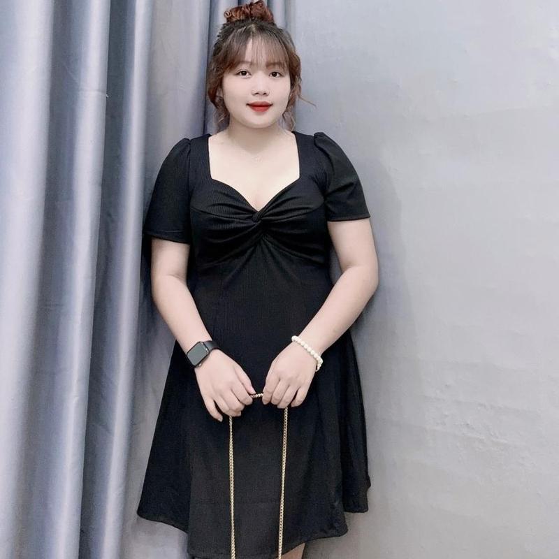 Đầm thời trang Bigsize tay ngắn liền thân cúp ngực cổ xoắn dáng xòe, Váy big size chất gân tăm co giãn sang trọng trẻ trung G81 0