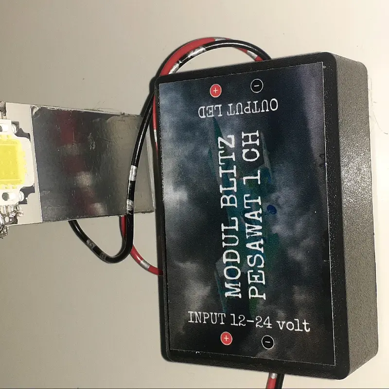 ROTARY BLITZ PEAWAT TERANG TANPA TOPLES 12/24VOLT Lampu 0