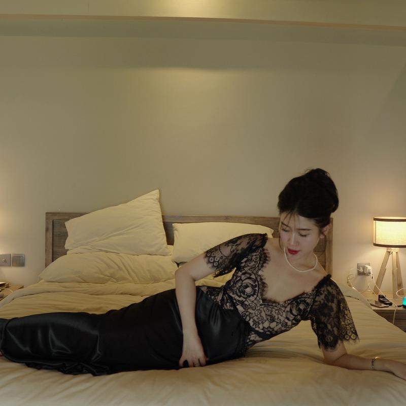 | Snowwhite Sleepwear | Đầm Ngủ Phối Ren Xuyên Thấu Có Tay Không Mút