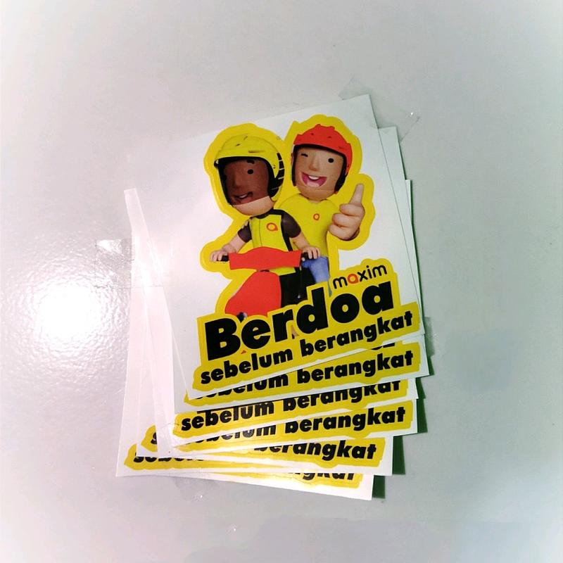 stiker maxim 0