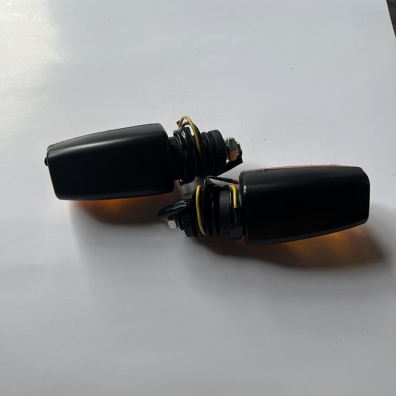 Đèn xi nhan bóng tròn chất lượng dành cho xe ba gác, xe ba bánh 5