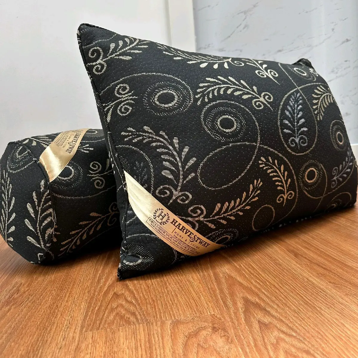 DAPAT 2 JUMBO HARVEST/ HARVESTWAY JUMBO isi 2 (Bantal Guling Hotel Harvestway Jumbo 1100 Gram Original)