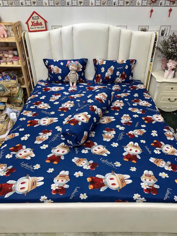 VỎ ÔM KHÓA KÉO - BỘ GA GỐI 4 MÓN - CHẤT THUN 3D HÀN QUỐC- MẪU LABUBU SIÊU HOT 1