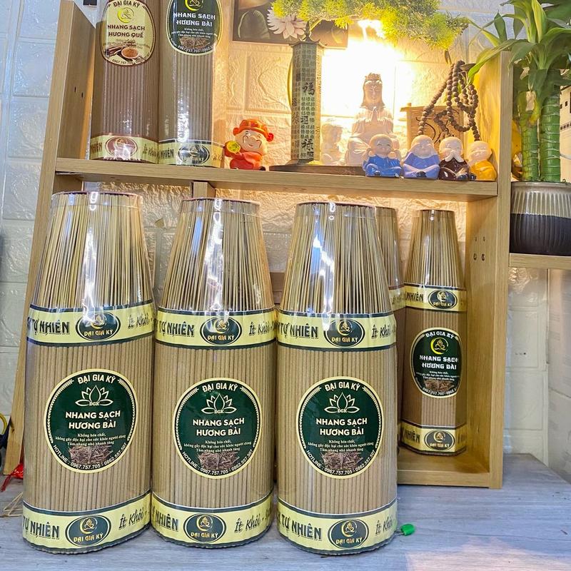 COMBO 3KG_3BÓ NHANG BÀI 3 TẤT 28CM ( TẶNG 15NỤ TRẦM) THƠM NGỌT DỊU , ẤM ÁP NHANG SẠCH ĐẠI GIA KỲ đồ _