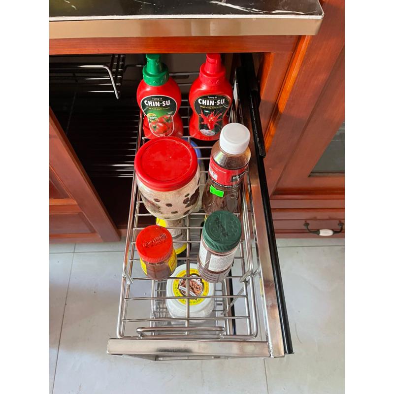 Giá để gia vị lắp tủ bếp inox có ray trượt GIẢM CHẤN làm bằng thép không gỉ EUROGOLD kéo ra vào tiện lợi bền khỏe Kitchen