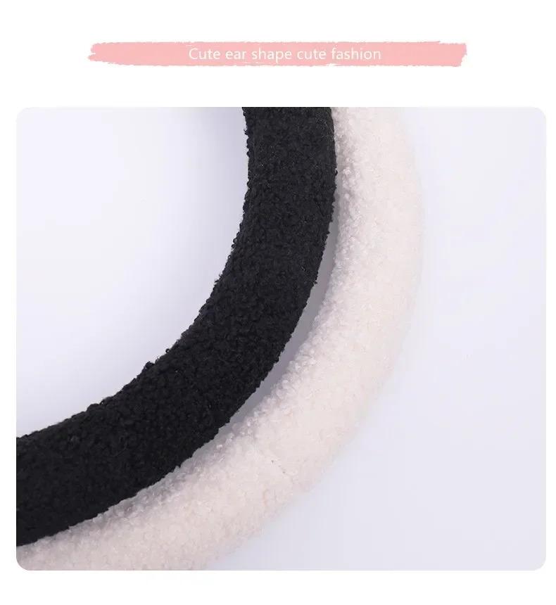 Product Introduction of Diameter 38cm Car Steering Wheel Handle Handlebar Sleeve Warm Cover Plush Non-slip Cartoon Universal Car Steering Wheel Cover 21
